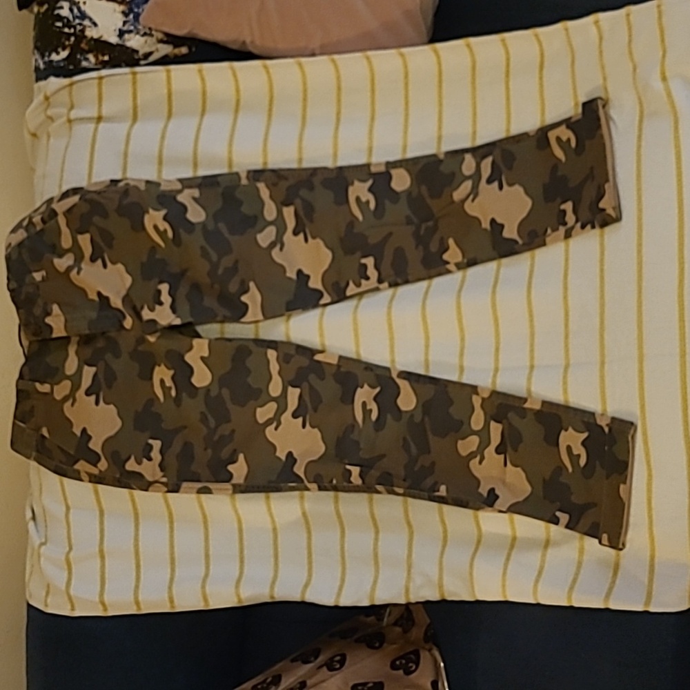 Ladies pants 👖